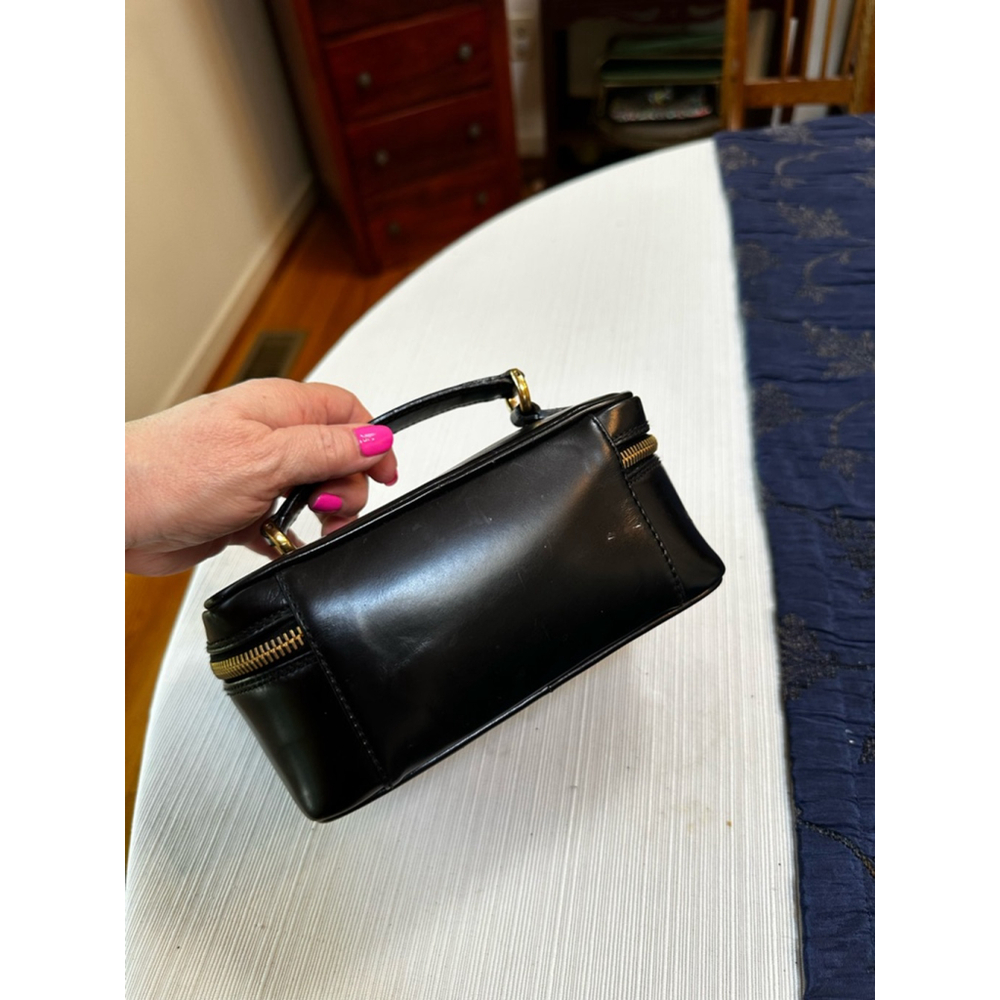 Gucci Black Patent Leather Small Cosmetic Case w/ Bamboo Accents - Picture 10 of 13